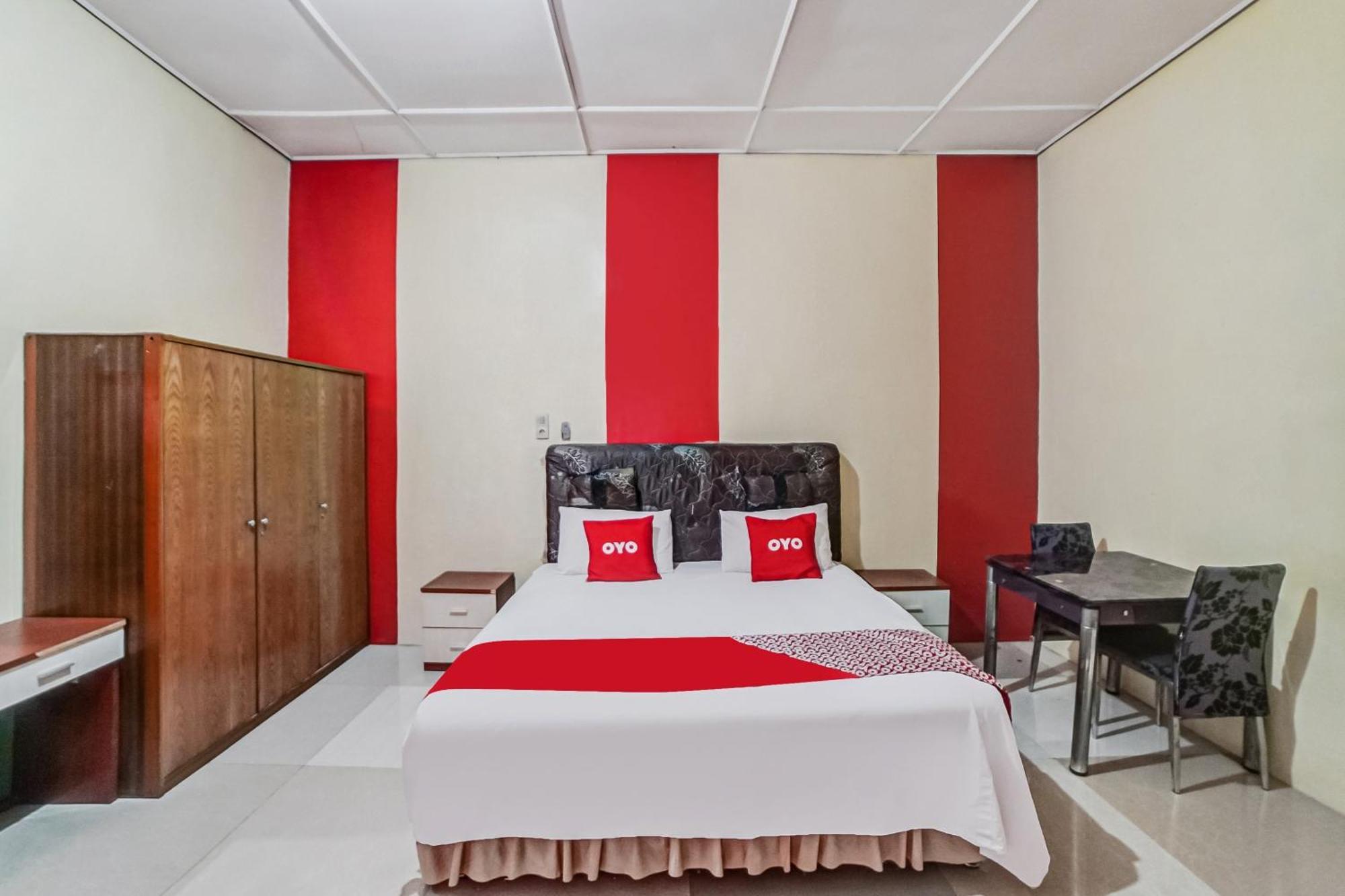 Oyo 90980 Al Karim Syariah Hotel Tanjungbalai ภายนอก รูปภาพ